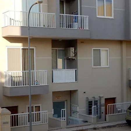 Welcoming One Bedroom Appartamento Marsaskala