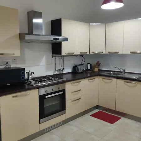 Welcoming One Bedroom * Marsaskala