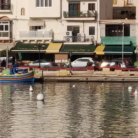 Welcoming One Bedroom * Marsaskala